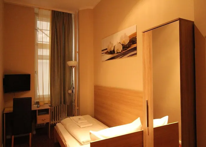 Elegia Am Kurfuerstendamm Berlin