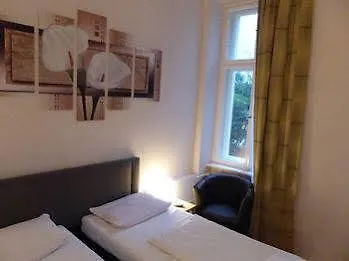 Szálloda Elegia Am Kurfuerstendamm 2*