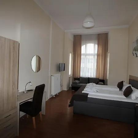 Elegia Am Kurfuerstendamm Hotel 2*