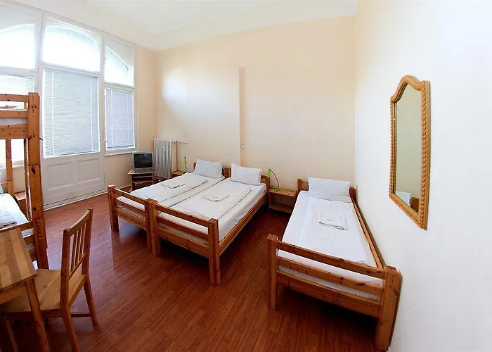 Hotel Elegia Am Kurfürstendamm 2*