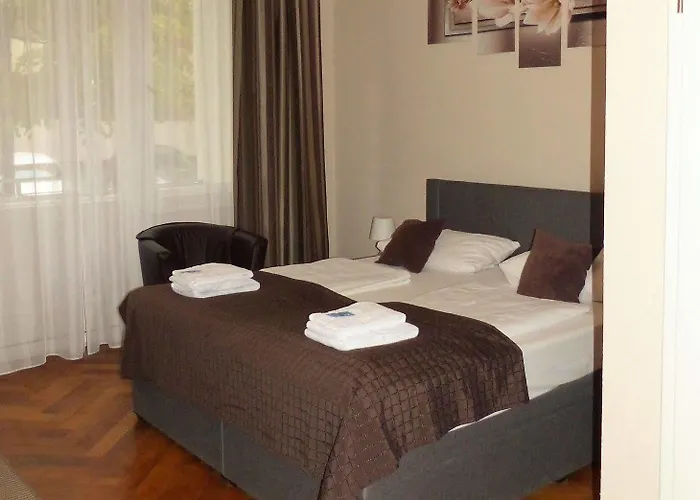 מלון Elegia Am Kurfuerstendamm 2*