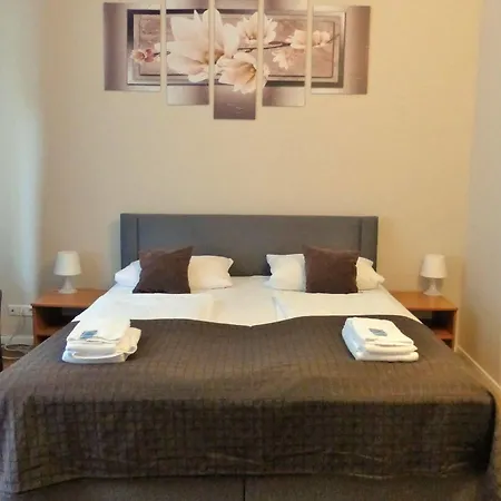 Elegia Am Kurfürstendamm Hotel 2*